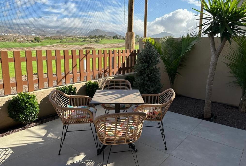 Golf Tenerife South XX Wheel Accessible Shower XX Free Wifi XX Private Pool 30 Degrees XX Two Terraces 30M2X60M2 Xxfree Parking XX Mountain View XX Flatscreen 65 Inch XX Сан Мигель Экстерьер фото
